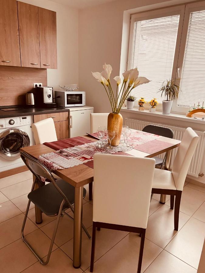 Sparrow Apartmens - Vrabcia Ulica 9, קושיצה מראה חיצוני תמונה